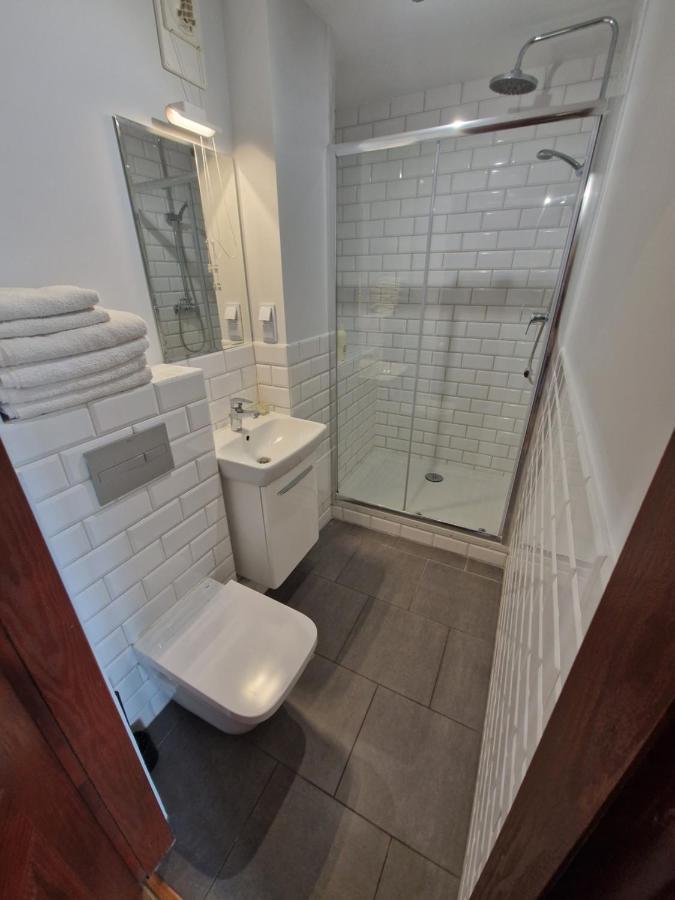 View Apartments And Rooms *