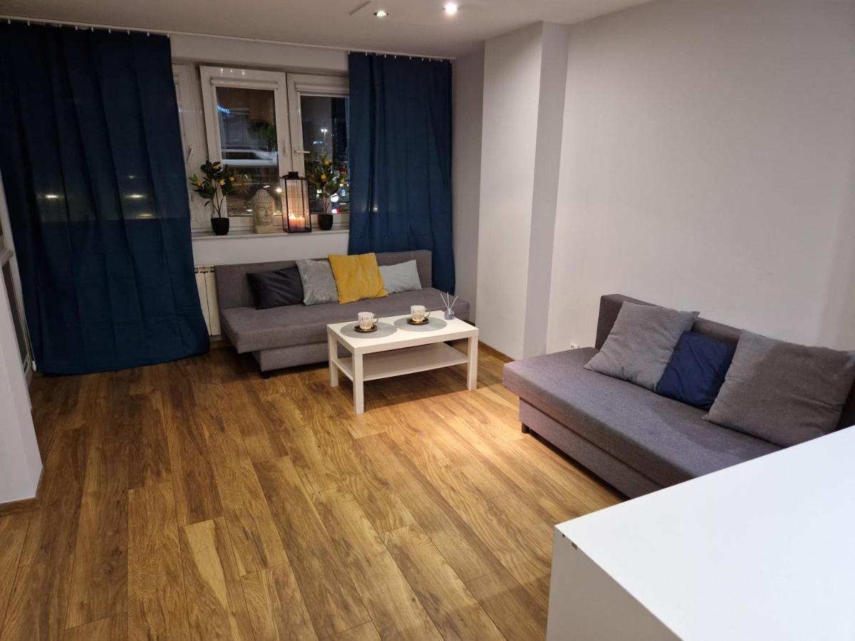 View Apartments And Rooms *